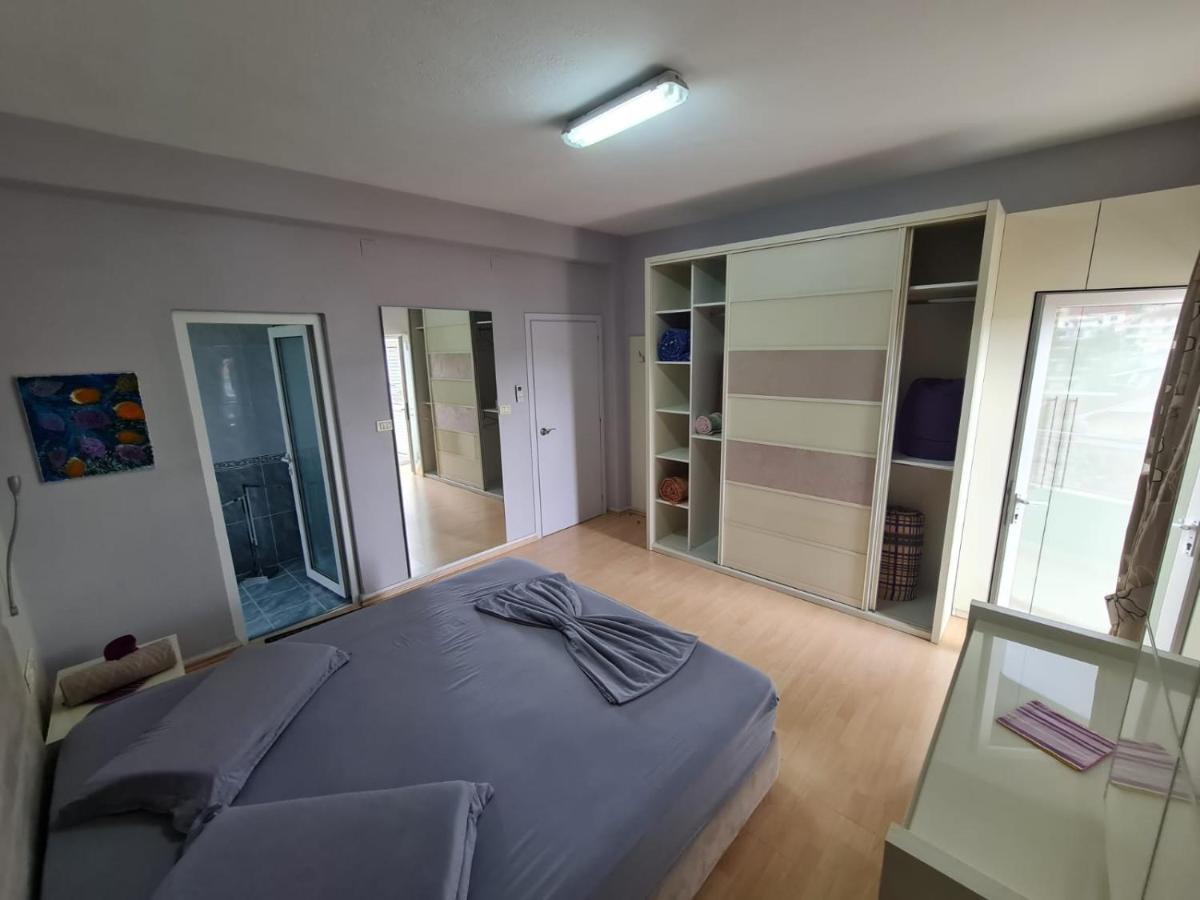 Et Apartaments Tirana Buitenkant foto